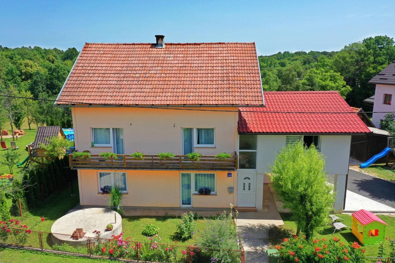 Apartman Dorijan Rakovica Exterior foto