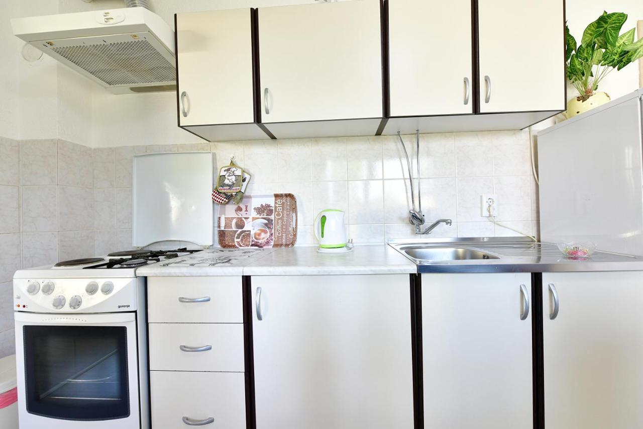 Apartman Dorijan Rakovica Exterior foto